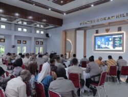 Polres Rohil Glar Nonton Bareng Piala Dunia FIFA 2026 Bersama Masyarakat