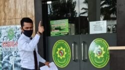 Baru 4 Menit Pemberitahuan Sidang, Pemeriksaan Terdakwa Selesai! Penasihat Hukum Kalna Surya Siregar SH Akan Lapor PN Rohil ke KY & MA